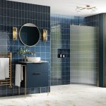 Elite 900mm Fluted Wetroom Panel & Support Bar - Brushed Brass